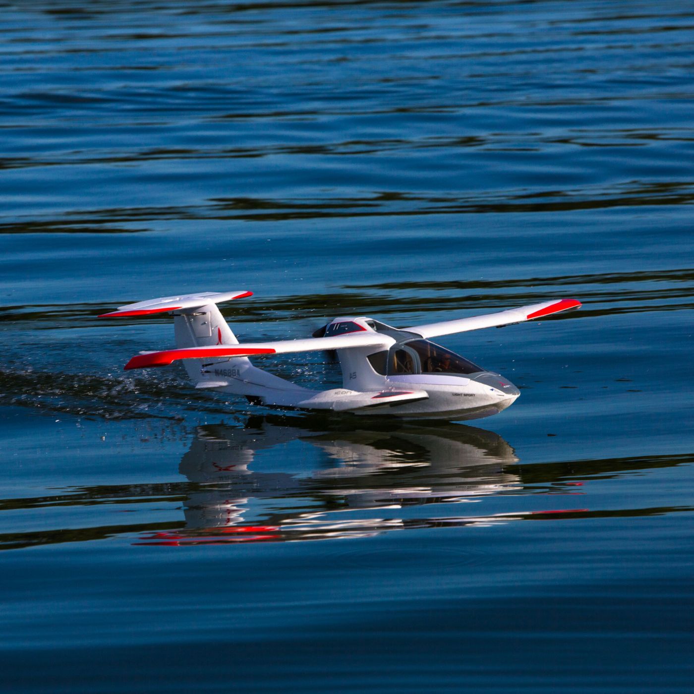 ICON A5 1.3m BNF Basic - Click Image to Close